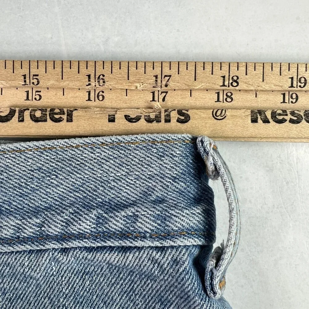 Y2K Levi's Jeans Shorts Men 35* 560 Loose Blue Faded Cut Off Denim Jorts Tag 36